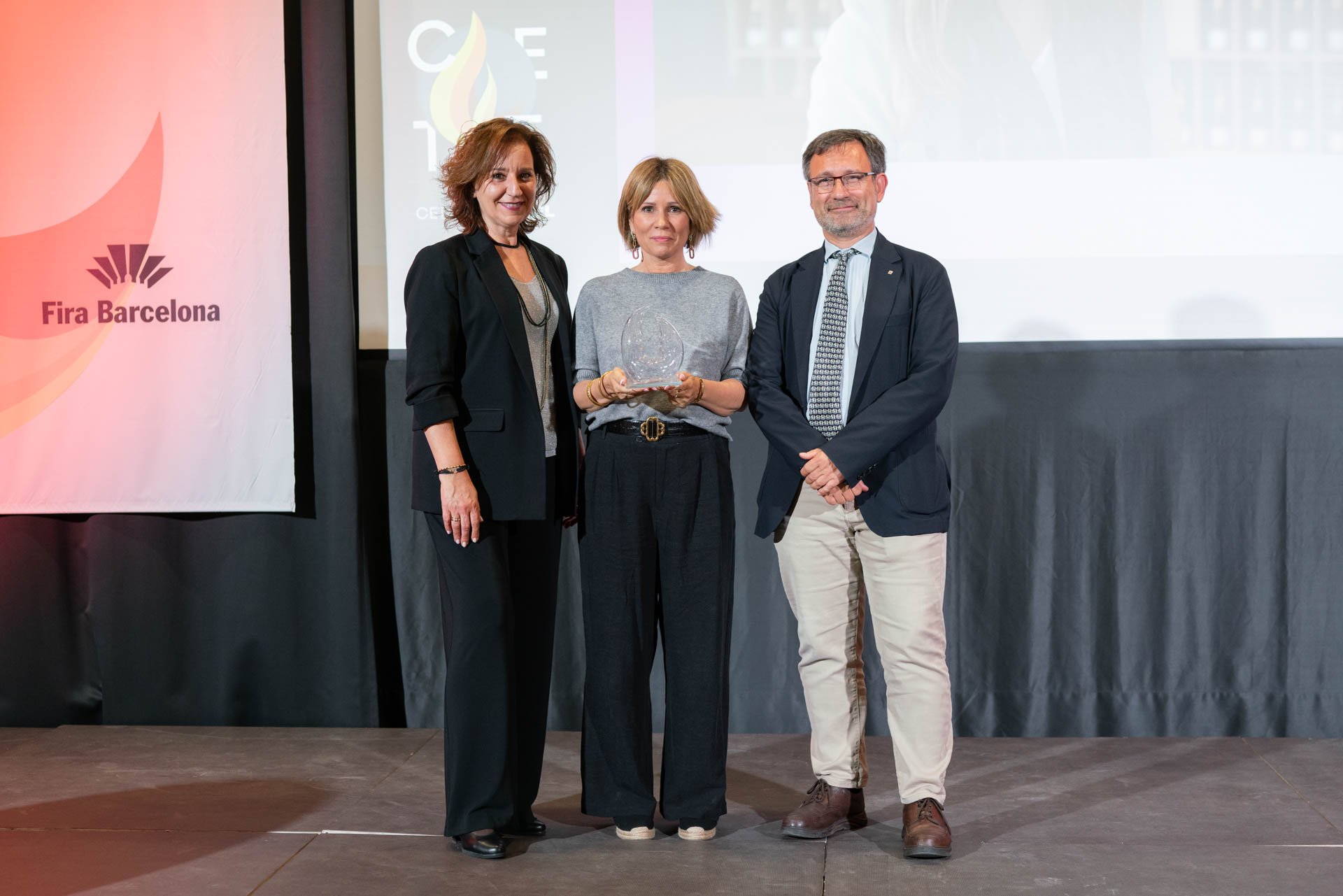 Fotografía de: La chef Carme Ruscalleda, el programa de 3Cat La Travessa y la empresa turística Grup Julià están entre los reconocidos en la XXXIX edición de los Premios CETT Alimara. | CETT